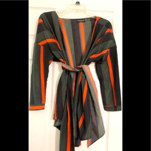 Pretty Little Thing Blouse US size 2